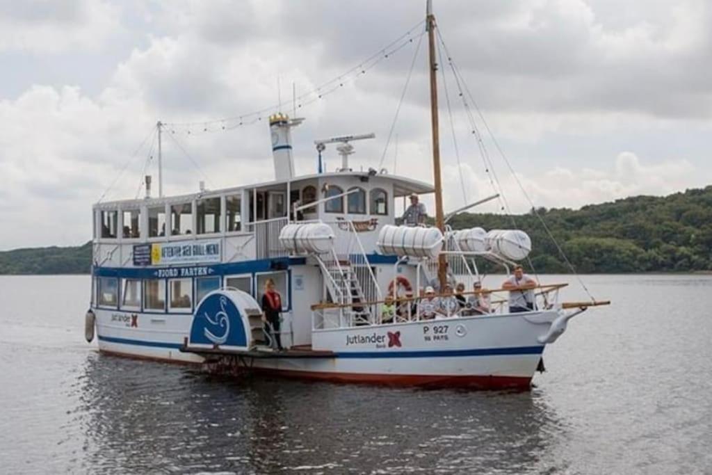 Idyllisk, Historisk Byhus Ved Fjorden I Mariager Екстериор снимка